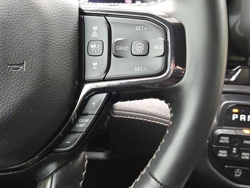 Used 2025 RAM 1500 Limited w/ Body Color Bumper Group AWD/4WD image 29