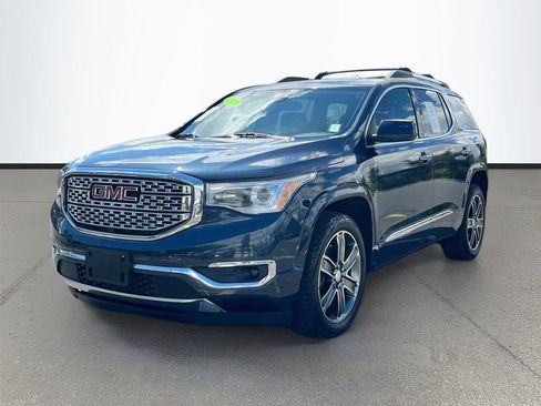 Used 2019 GMC Acadia Denali w/ Technology Package AWD/4WD image 3