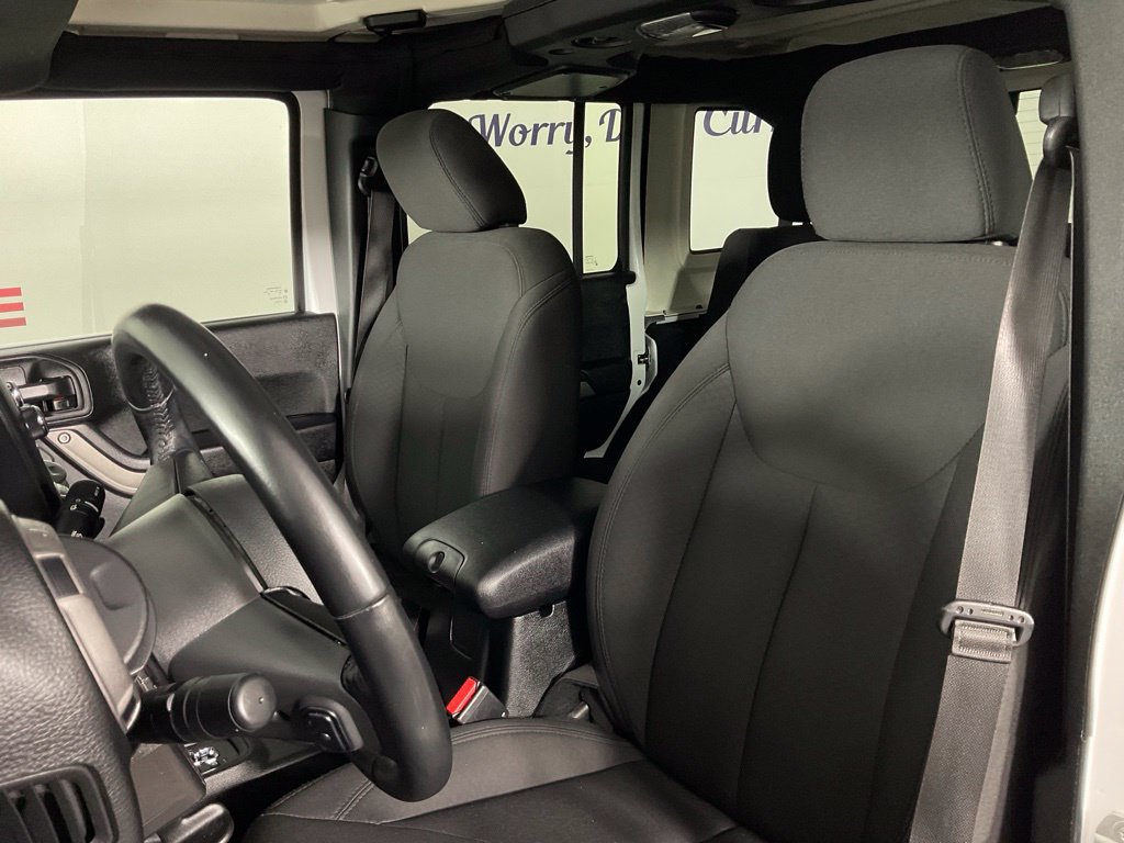 Used 2017 Jeep Wrangler Unlimited Sport w/ Quick Order Package 24S AWD/4WD image 14