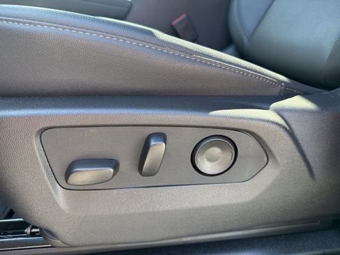 Used 2026 Chevrolet Tahoe Z71 w/ Comfort Package image 12