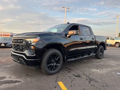 New 2026 Chevrolet Silverado 1500 Custom w/ Turbomax Blackout Package