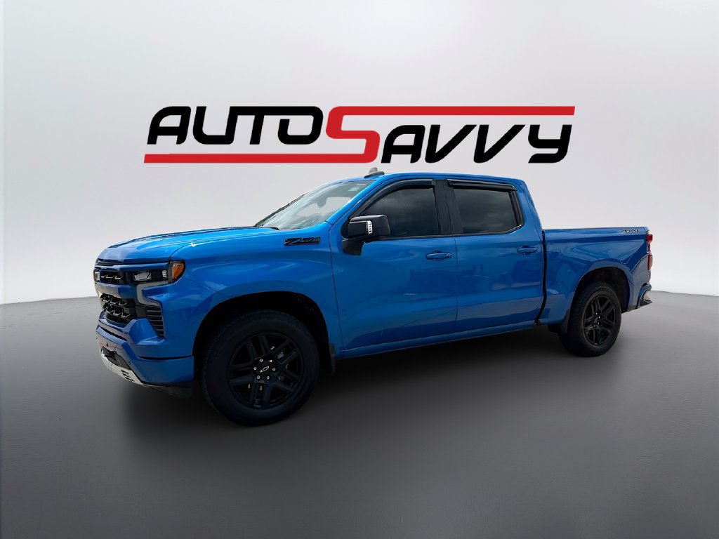 Used 2024 Chevrolet Silverado 1500 RST AWD/4WD image 3