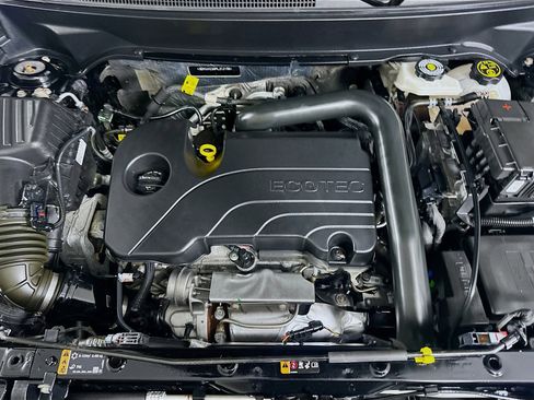 Used 2024 Chevrolet Equinox LT w/ LPO, Floor Liner Package image 33