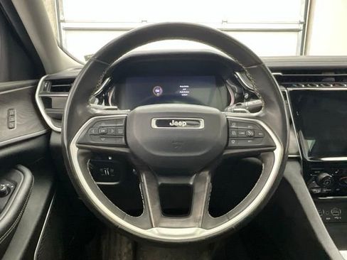 Used 2023 Jeep Grand Cherokee 4WD 4xe w/ Luxury Tech Group II image 9