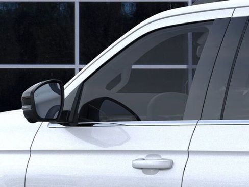 New 2025 Ford Expedition Platinum w/ Driver's Package image 22