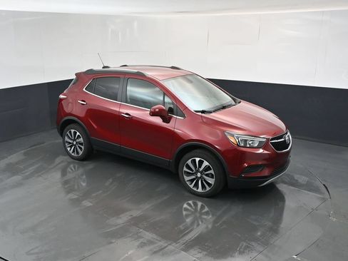 Used 2021 Buick Encore Preferred AWD/4WD image 33