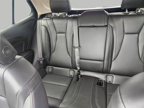 Used 2023 Buick Envision Essence AWD/4WD image 9