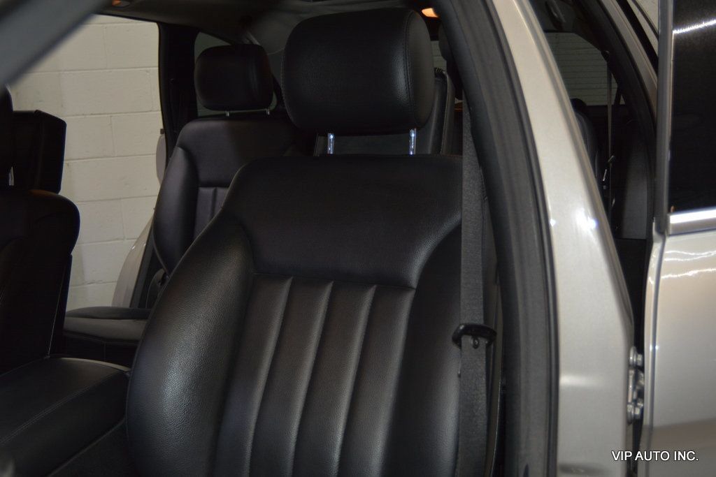 Used 2009 Mercedes-Benz R 320 BlueTEC 4MATIC image 13