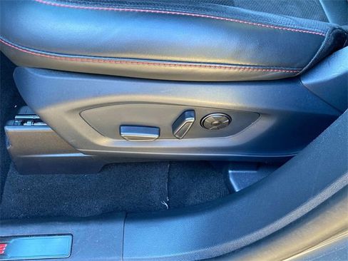 Used 2025 Ford Explorer ST image 16