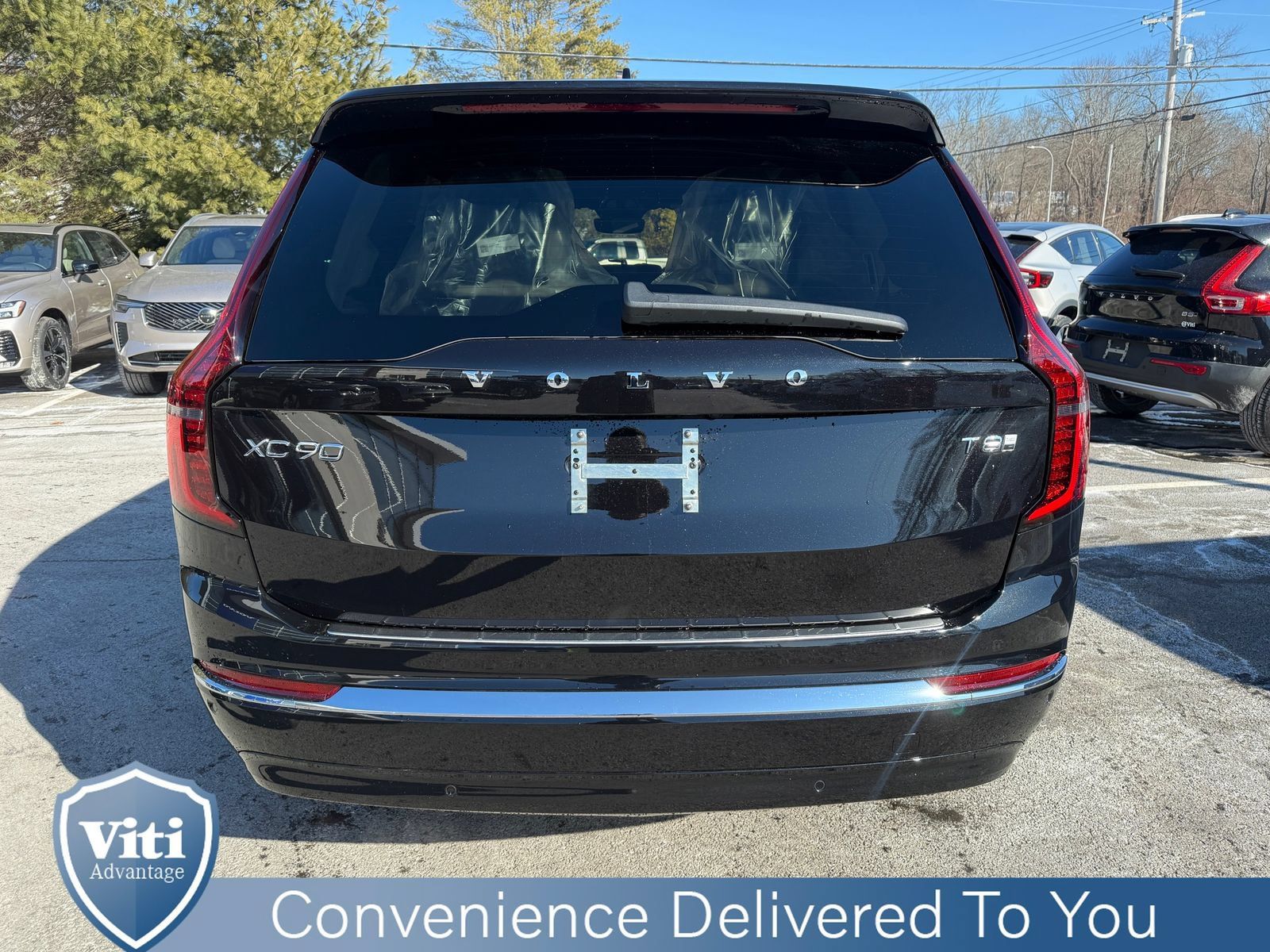 New 2026 Volvo XC90 T8 Plus w/ Protection Package Premier AWD/4WD image 7