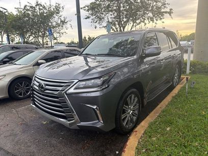 Used 2016 Lexus LX 570 4WD w/ Luxury Package