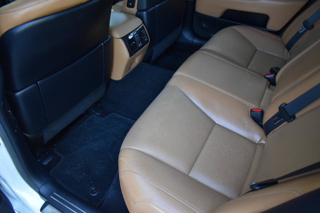Used 2014 Lexus LS 460 w/ Comfort Package RWD image 24