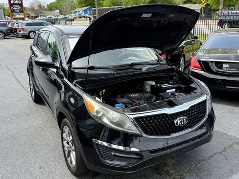 Used 2016 Kia Sportage LX FWD image 4