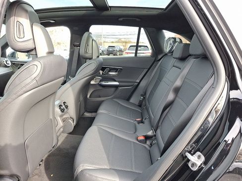 New 2026 Mercedes-Benz GLC 300 4MATIC image 6