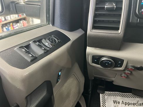 Used 2019 Ford F250 XL w/ Power Equipment Group image 13