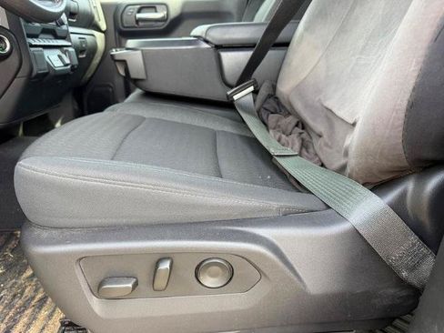 Used 2024 Chevrolet Silverado 1500 Custom AWD/4WD image 17