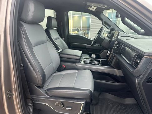 Used 2023 Ford F150 Lightning Lariat AWD/4WD image 33