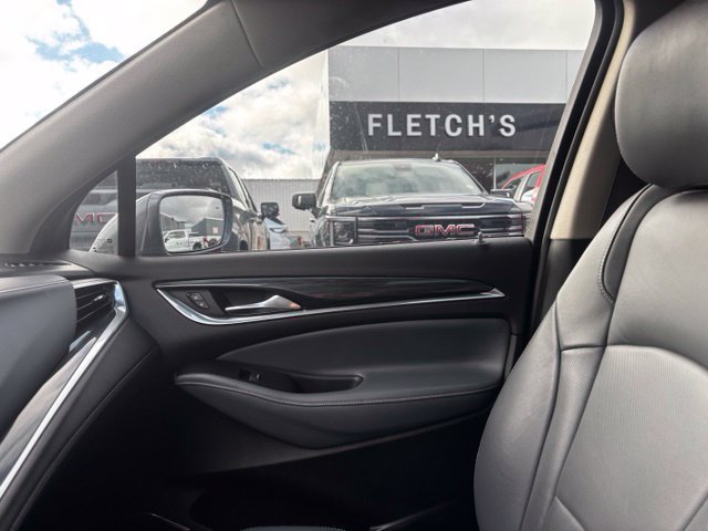 Used 2020 Buick Enclave Essence w/ Trailering Package, 5000 lbs. FWD image 13