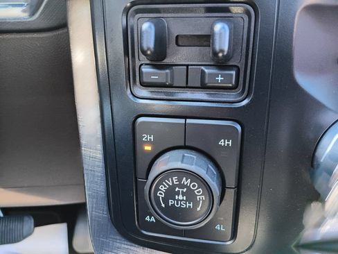 Used 2023 Ford F150 King Ranch AWD/4WD image 8