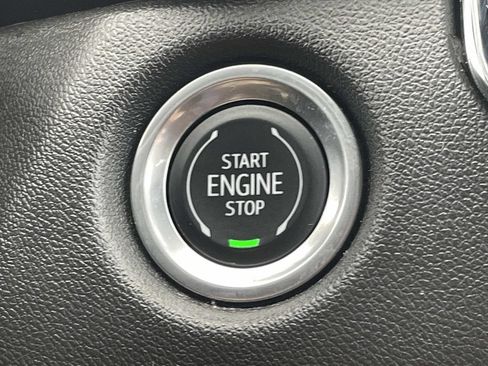 Used 2023 Chevrolet Colorado W/T w/ LPO, Pro Essentials Package RWD image 21