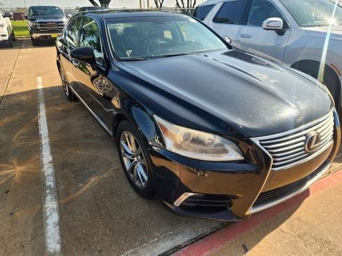 Used 2014 Lexus LS 460 w/ Comfort Package RWD image 1