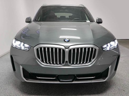 Used 2026 BMW X5 sDrive40i w/ Parking Assistance Package RWD image 2
