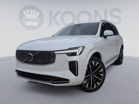 New 2026 Volvo XC90 B6 Ultra image 1