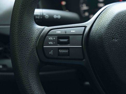 Used 2025 Honda Accord LX image 20
