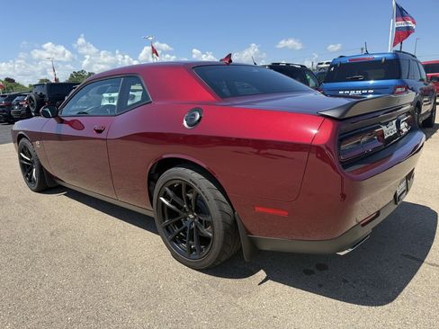 Used 2020 Dodge Challenger R/T Scat Pack image 7