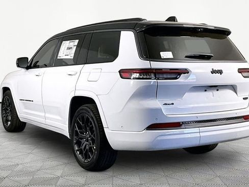 New 2026 Jeep Grand Cherokee L Summit w/ Obsidian Package AWD/4WD image 4