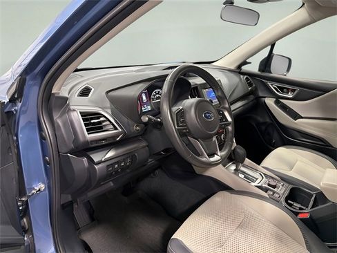 Used 2023 Subaru Forester Premium image 10