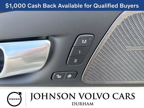 New 2026 Volvo XC60 B5 Ultra w/ Protection Package Premier AWD/4WD image 15