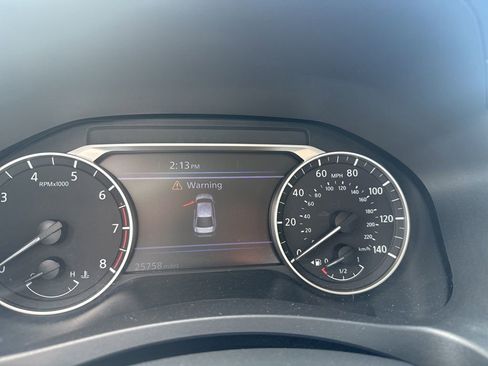 Used 2025 Nissan Altima 2.5 SV image 4