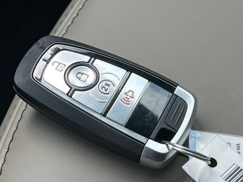 New 2026 Ford Maverick Lariat AWD/4WD image 35