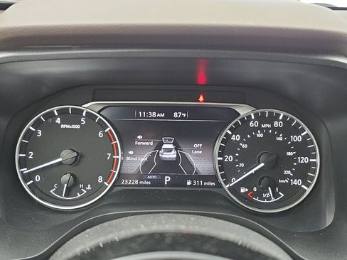 Certified 2023 Nissan Rogue SV AWD/4WD image 18