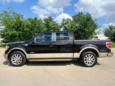 Used 2014 Ford F150 King Ranch w/ King Ranch Luxury Package RWD image 9
