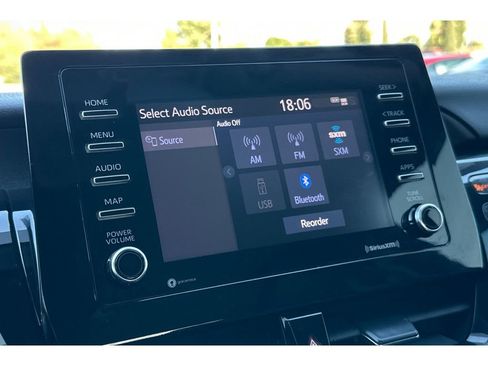 Used 2021 Toyota Camry SE FWD image 25