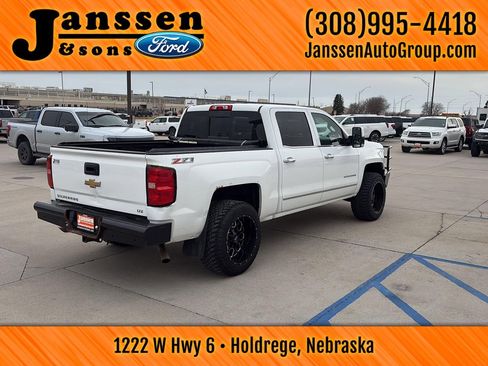 Used 2015 Chevrolet Silverado 1500 LTZ Z71 w/ LTZ Plus Package image 6