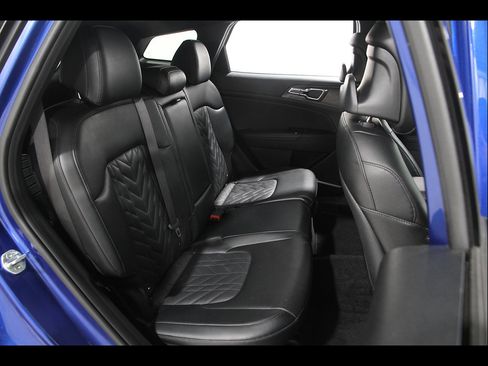 Used 2023 Kia Sportage X-Line w/ X-Line Premium Package AWD/4WD image 20