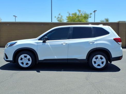 Certified 2023 Subaru Forester AWD/4WD image 4