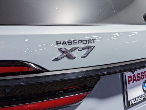 New 2026 BMW X7 xDrive40i image 4