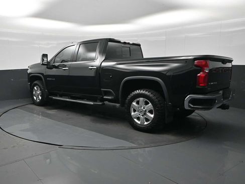 Used 2020 Chevrolet Silverado 2500 LTZ w/ LTZ Plus Package AWD/4WD image 8