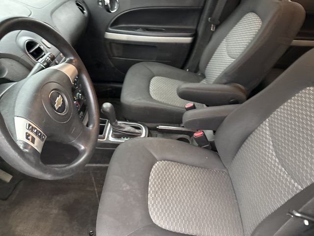Used 2010 Chevrolet HHR LS FWD image 10