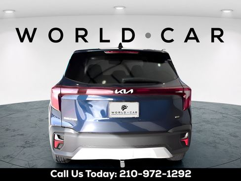 Certified 2026 Kia Seltos LX AWD/4WD image 4