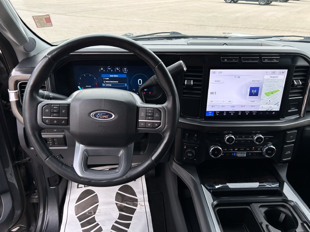 Used 2024 Ford F350 Lariat AWD/4WD image 10