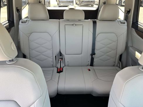 New 2026 Volkswagen Atlas SE AWD/4WD image 14