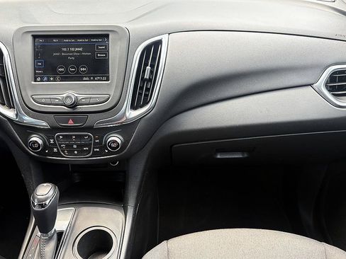 Used 2019 Chevrolet Equinox LT FWD image 13