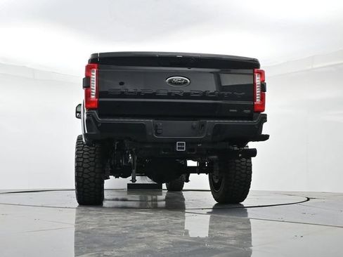 New 2025 Ford F250 XLT w/ Black Appearance Package image 37