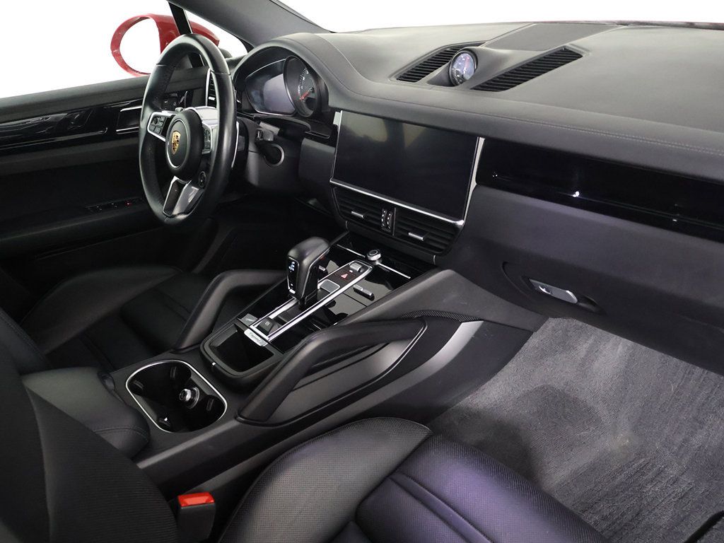 Used 2023 Porsche Cayenne Coupe w/ Towing Package w/o Tow Ball AWD/4WD image 29