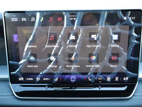 New 2026 Volkswagen Tiguan SE R-Line image 19